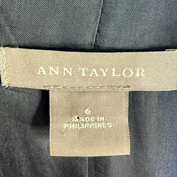 Ann Taylor Classic Career Wear Wool Tailored Lined Blazer Jacket Size 6 Gray - Picture 10 of 11